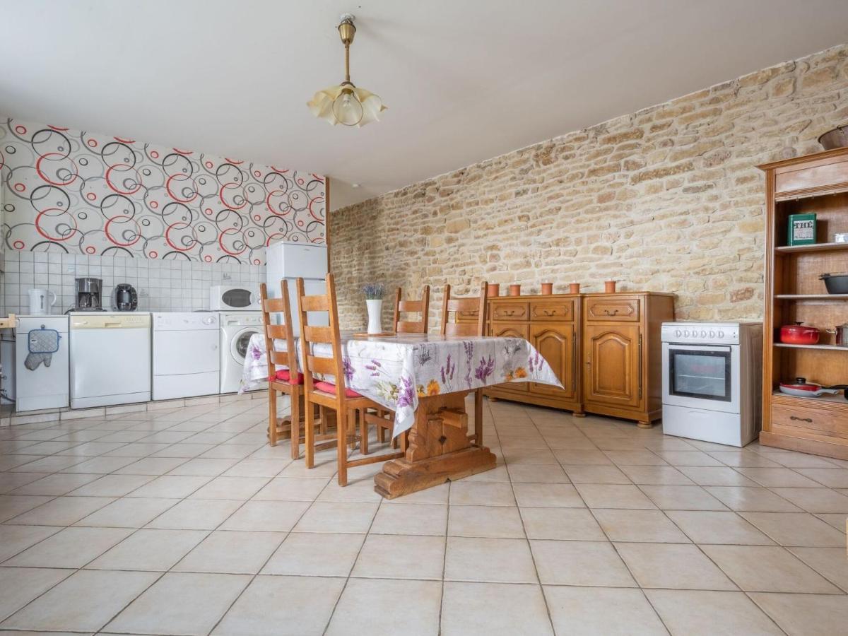Vintage Holiday Home With Private Garden Nouart Dış mekan fotoğraf